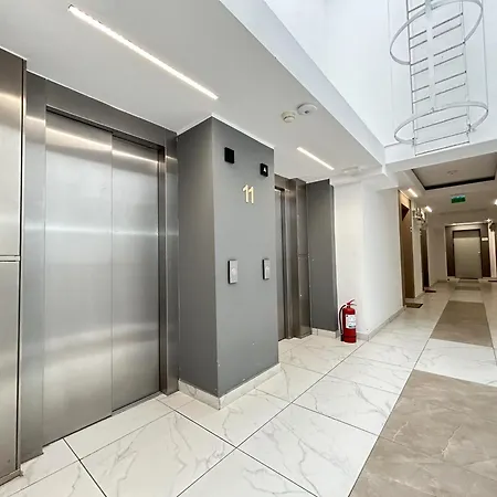 Elegant Premium With Panoramic Views - 10 Βουκουρέστι