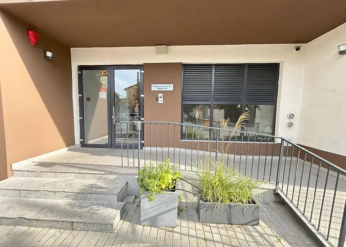 Elegant Premium With Panoramic Views - 10 *