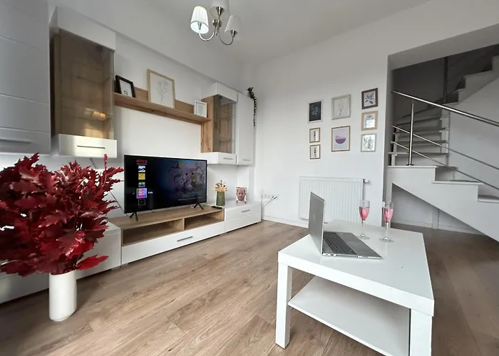 Elegant Premium With Panoramic Views - 10 Bucarest